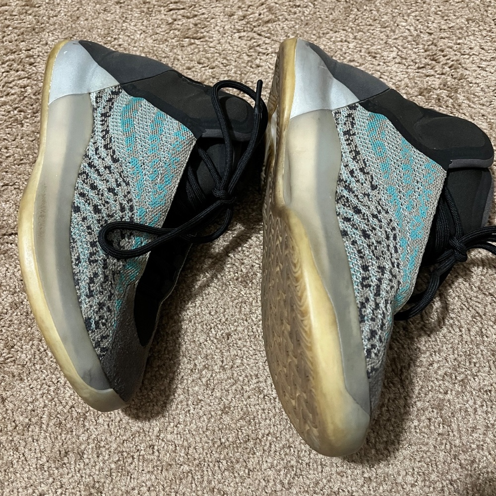 Authentic Adidas Yeezys - Picture 3 of 5